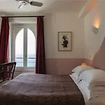 فندق Il